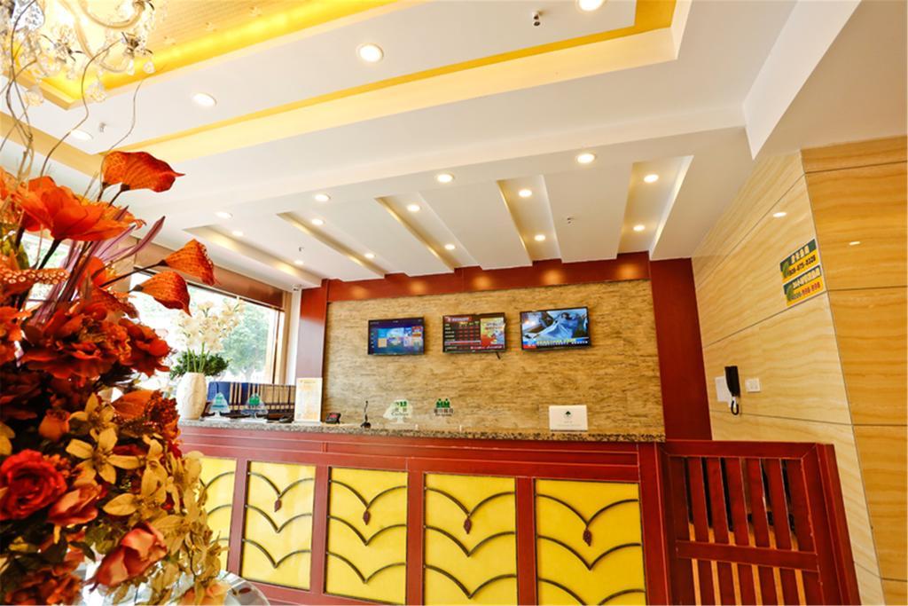 Greentree Inn Zhejiang Jiaxing West Zhongshan Road Vintage Car Building Express Hotel Dış mekan fotoğraf