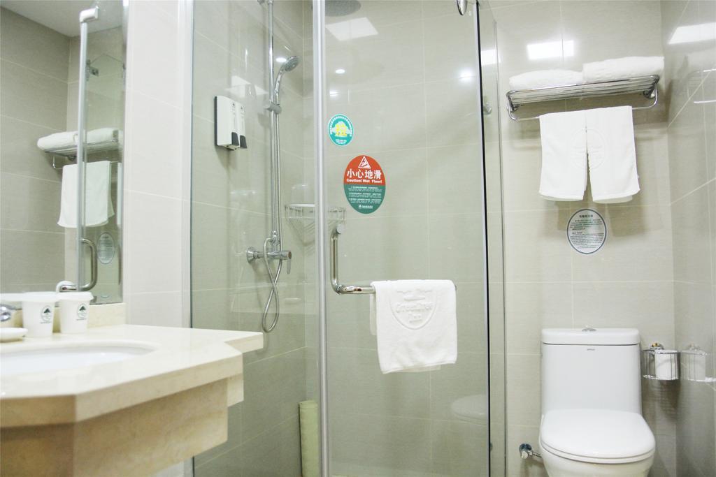 Greentree Inn Zhejiang Jiaxing West Zhongshan Road Vintage Car Building Express Hotel Dış mekan fotoğraf